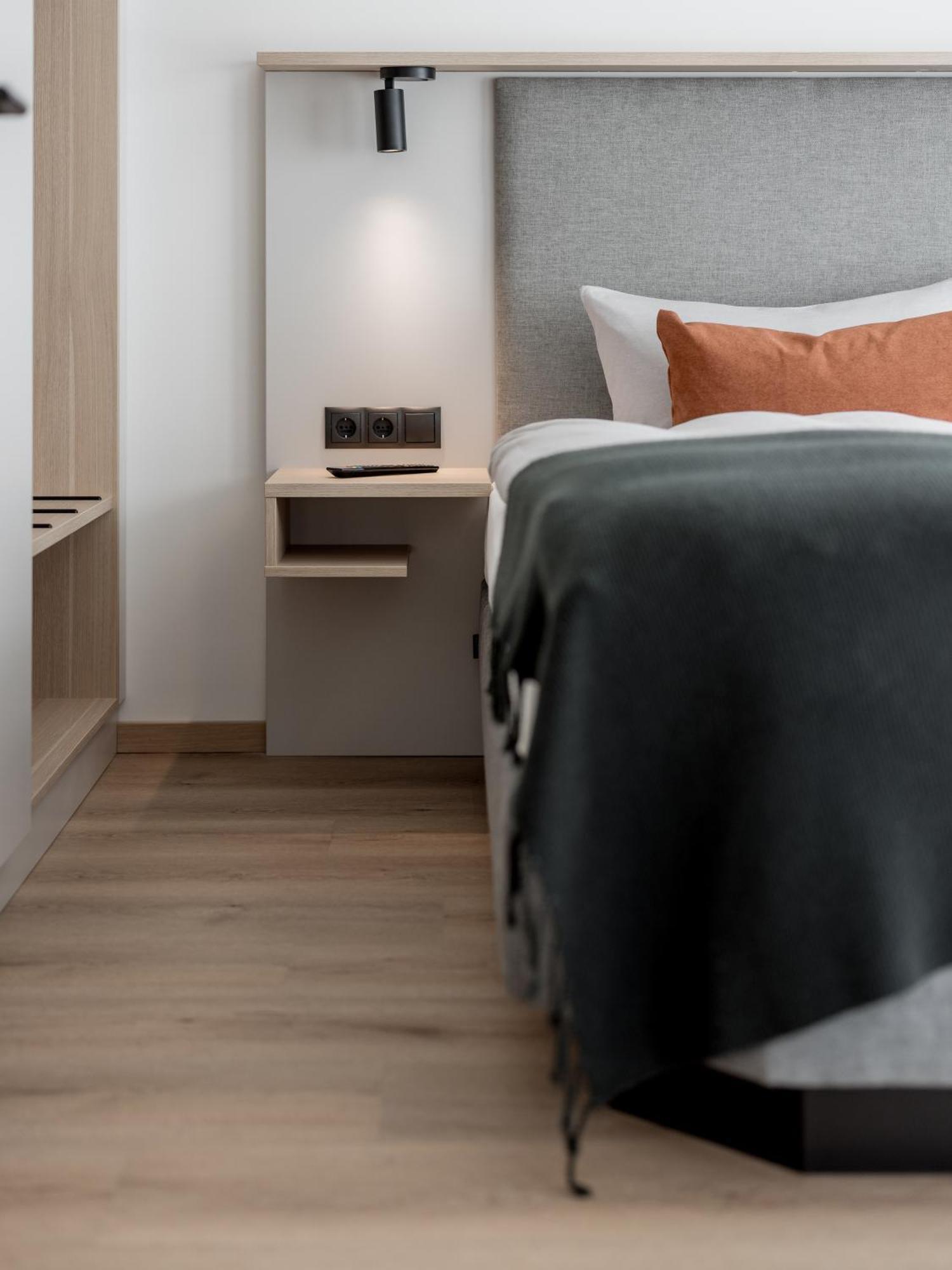 Aparthotel Tante Trude Oetz Buitenkant foto