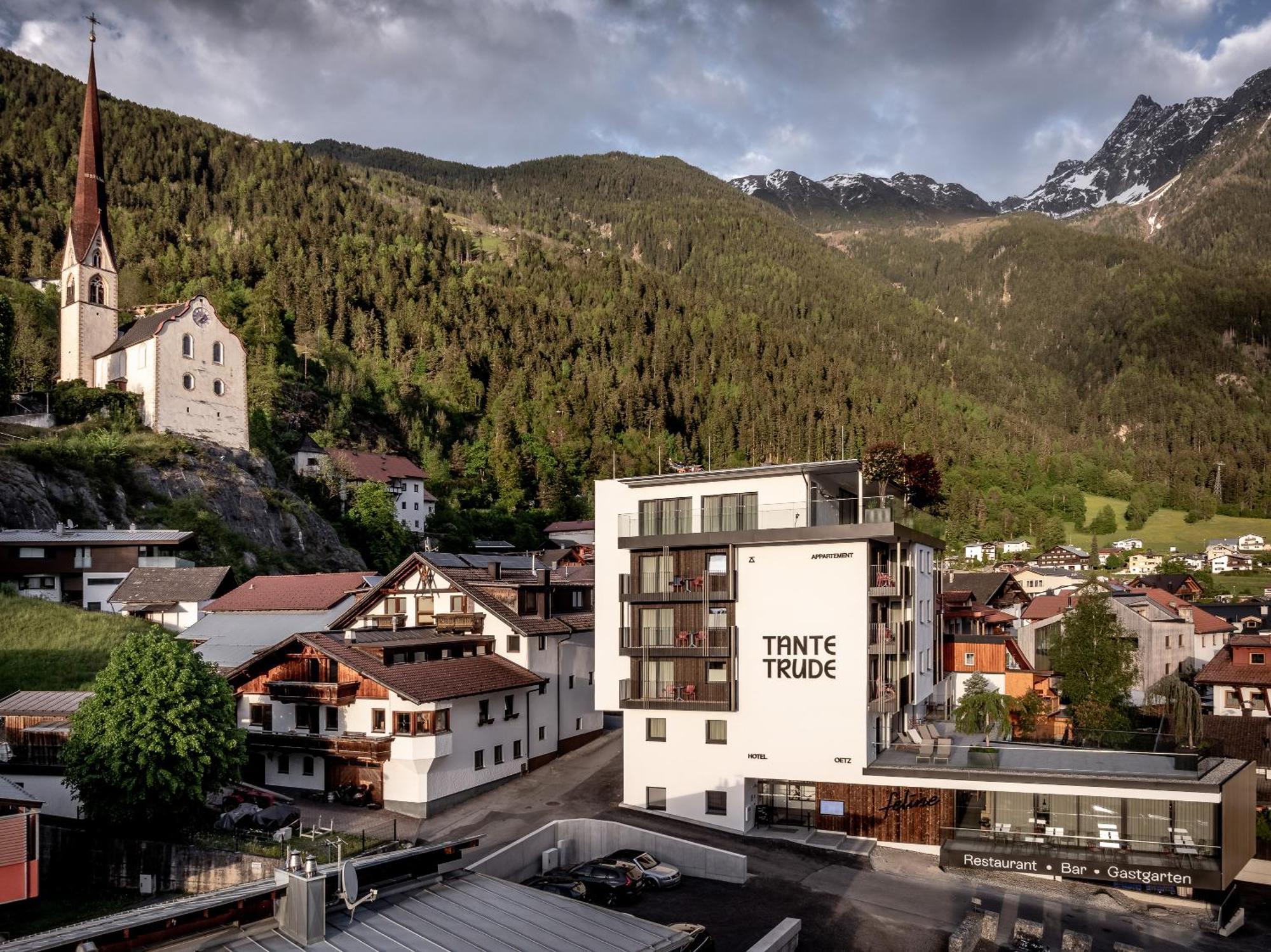 Aparthotel Tante Trude Oetz Buitenkant foto